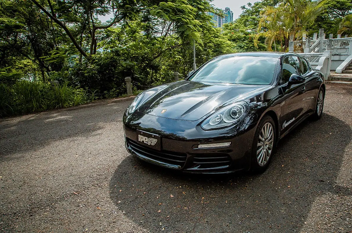 Ipe Porsche 970 Panamera S / 4S Exhaust Kit 1