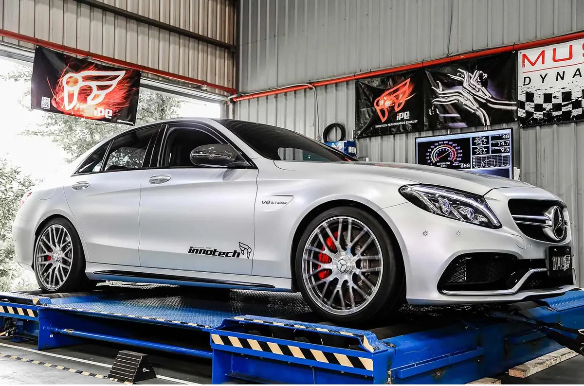 Ipe Mercedes-Benz C63/C63s(W205/C205)Exhaust Kit 1