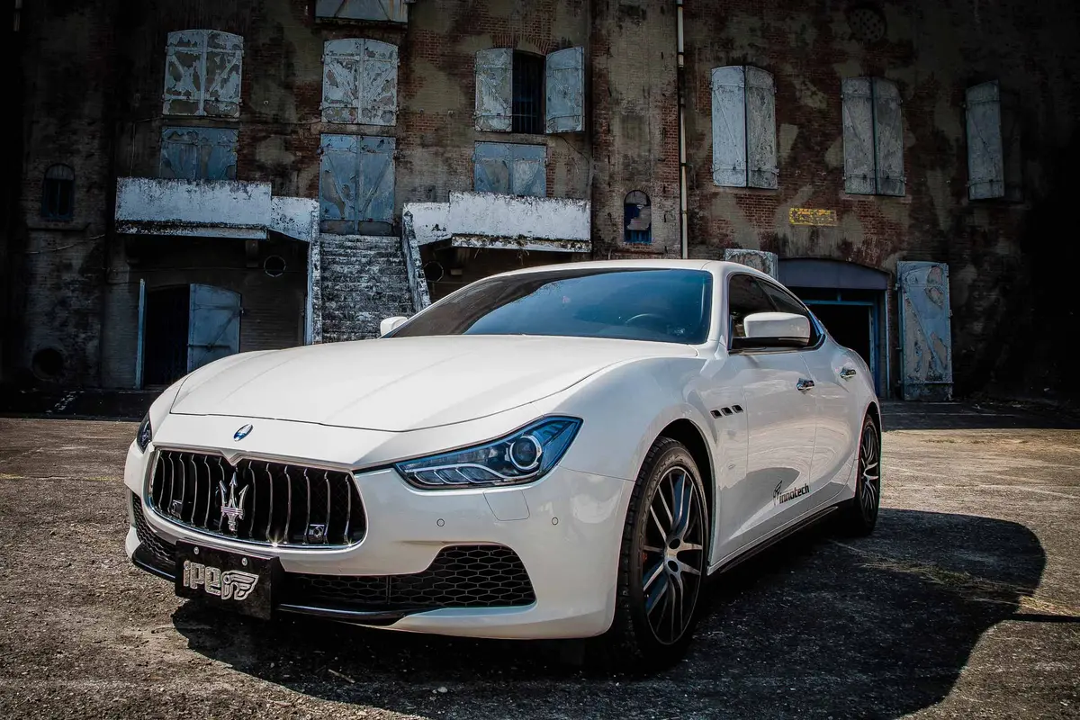 Ipe Maserati Ghibli / S / S Q4 Valvetronic Exhaust System 1