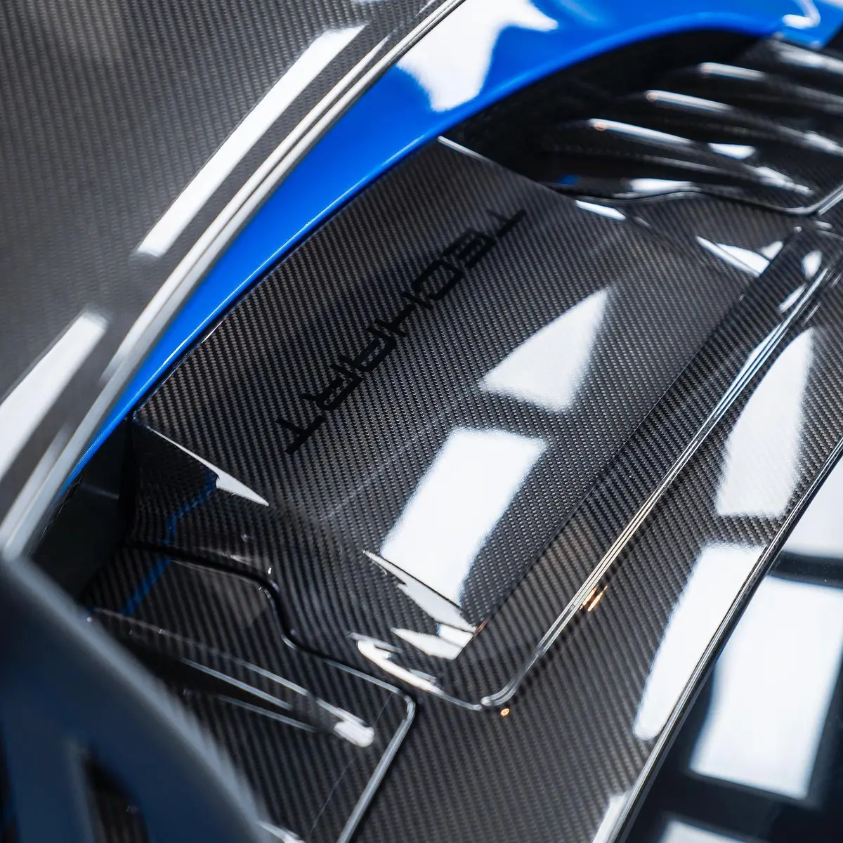 Techart Panel Air Intake W/ Service Hatch For Porsche 992 Gt3 1