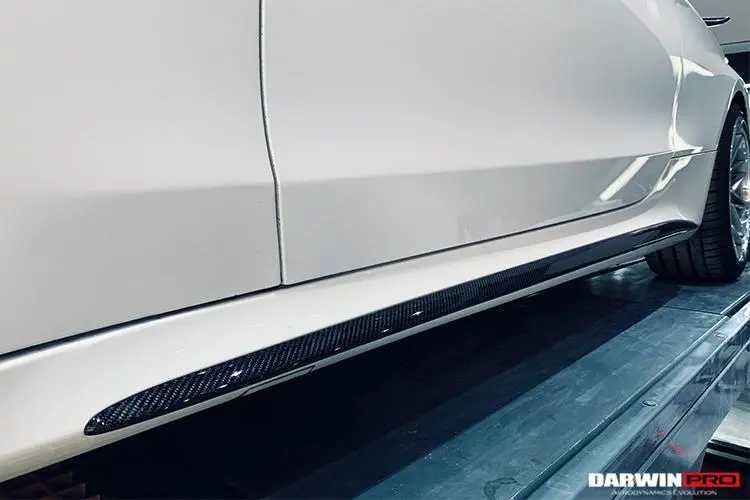 Darwinpro 2015-2018 Mercedes Benz W205 C63/S Amg Coupe Carbon Fiber Side Skirts Extension 1