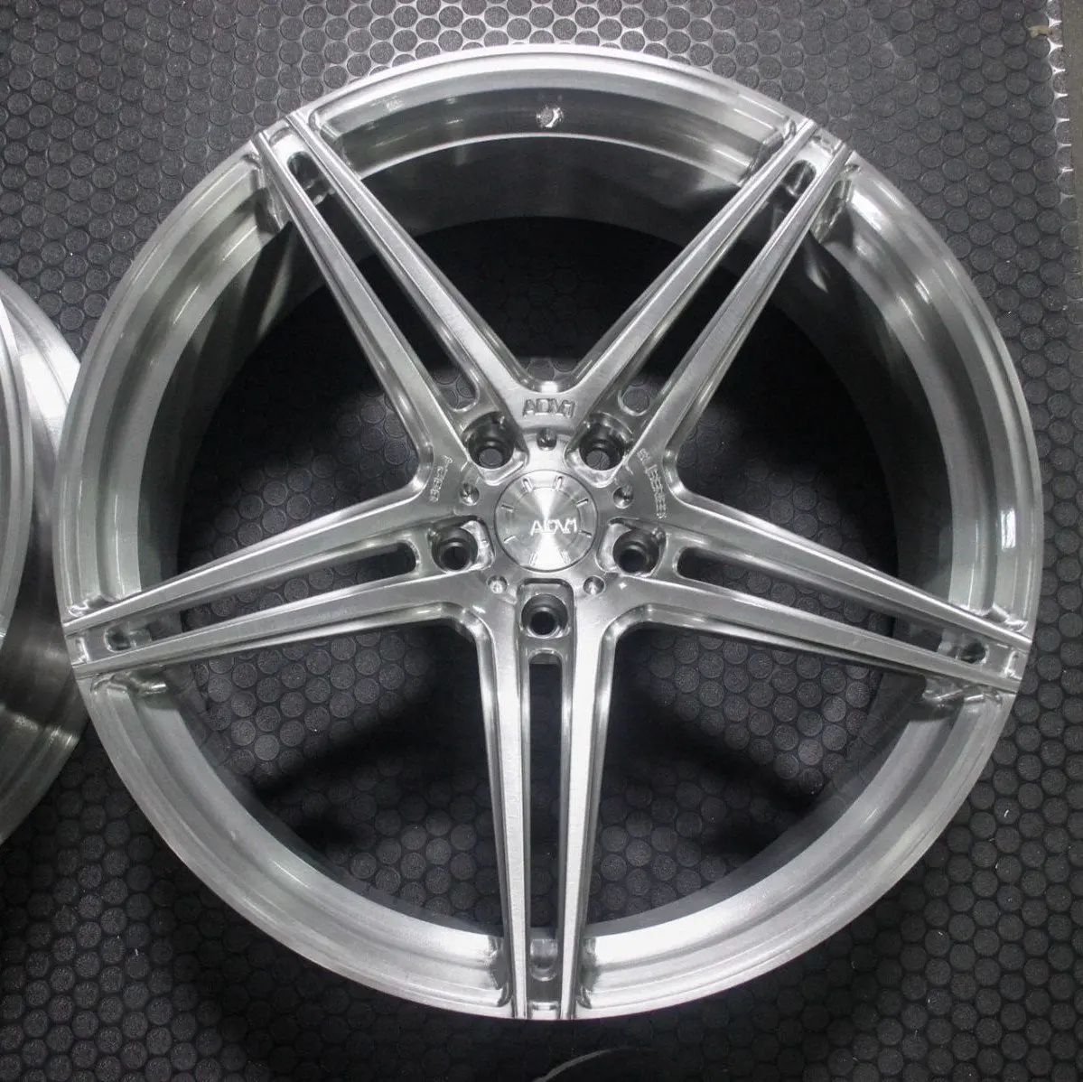 Adv.1 Adv05 M.V1 Sl Sl Series Forged 1