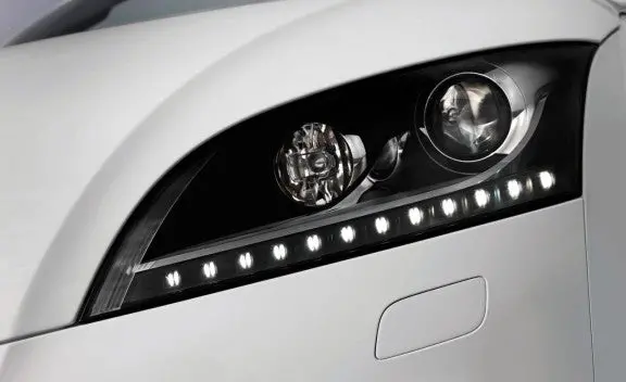 Audi Tt/Tts/Ttrs Mk2 European Oem Led Bi-Xenon Headlight 1