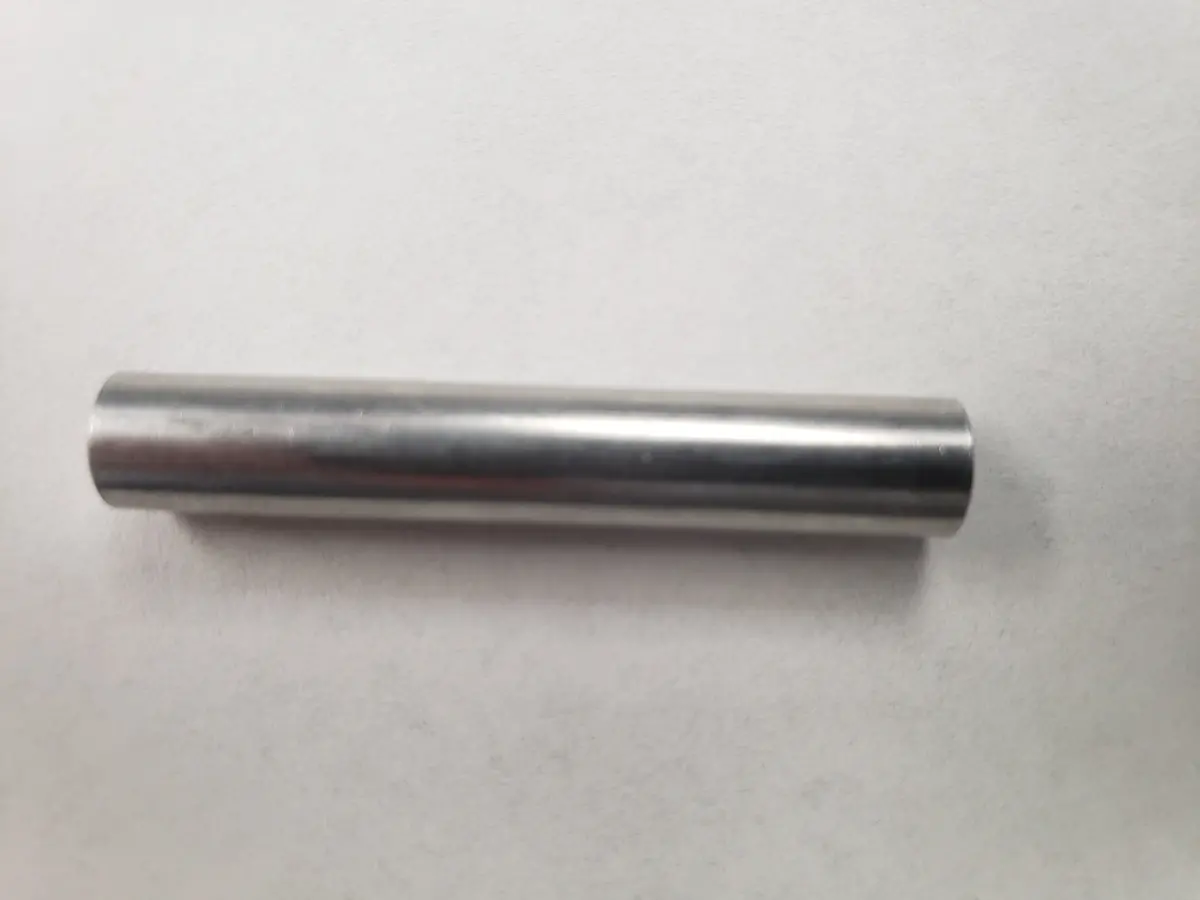 Rudis 70075  1/4" X 1.5" Round Standoff 4-40 1