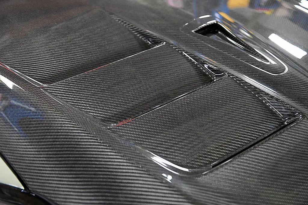 Top Secret R35 Dry Carbon M17 Aero Bonnet 1