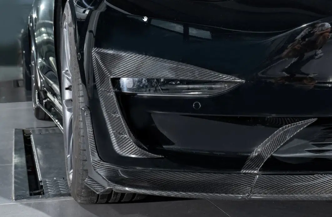 Karbel Carbon Pre-Preg Carbon Fiber Upper Valences For Tesla Model 3 / Performance 1
