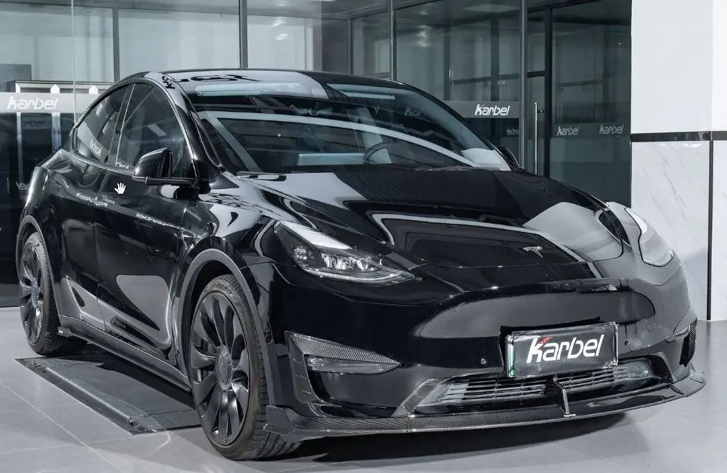 Karbel Carbon Pre-Preg Carbon Fiber Side Skirts For Tesla Model Y / Performance 1