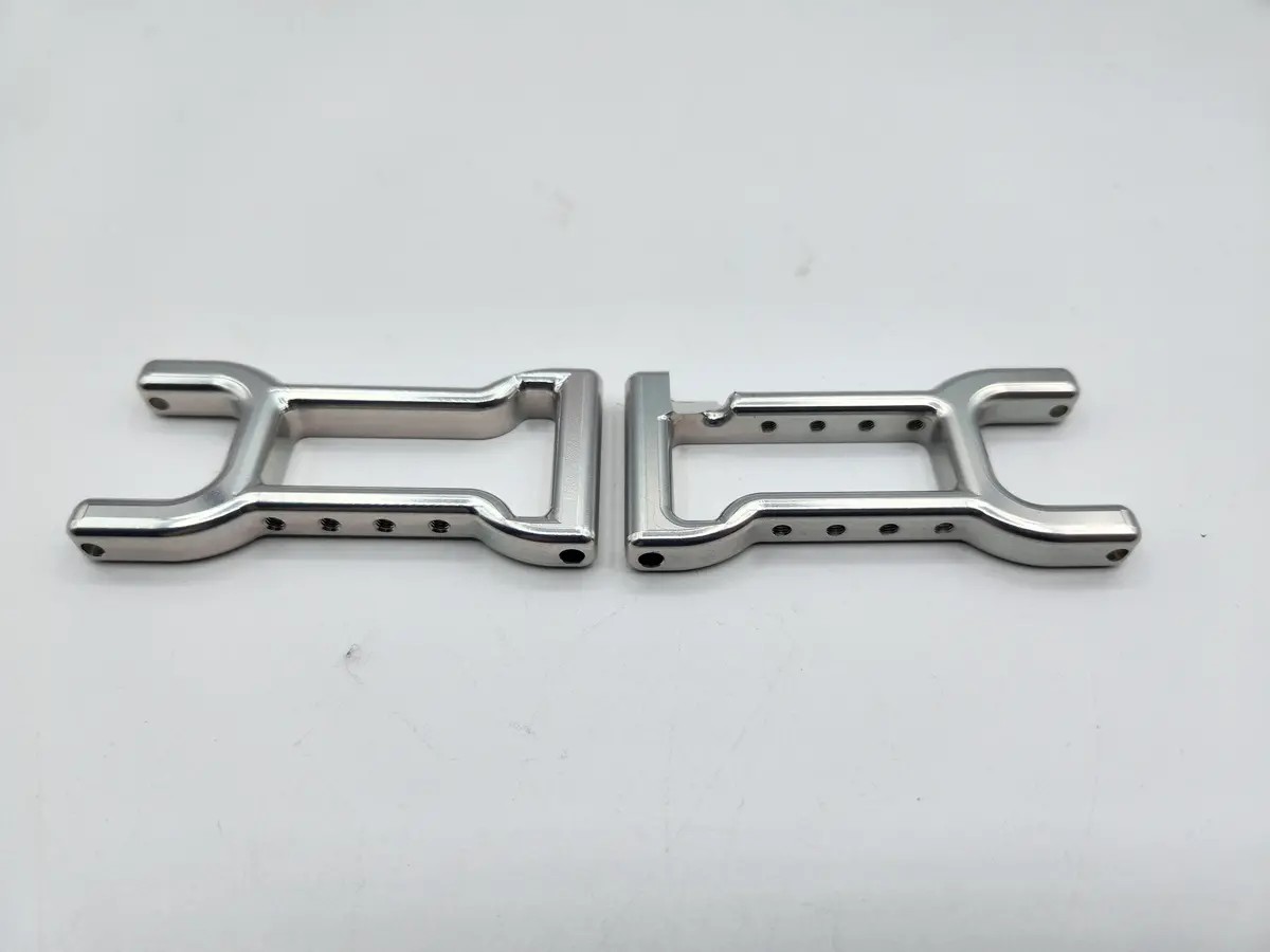 61416 Fivestar Aluminum Narrow Rear Arms (Pair) 1