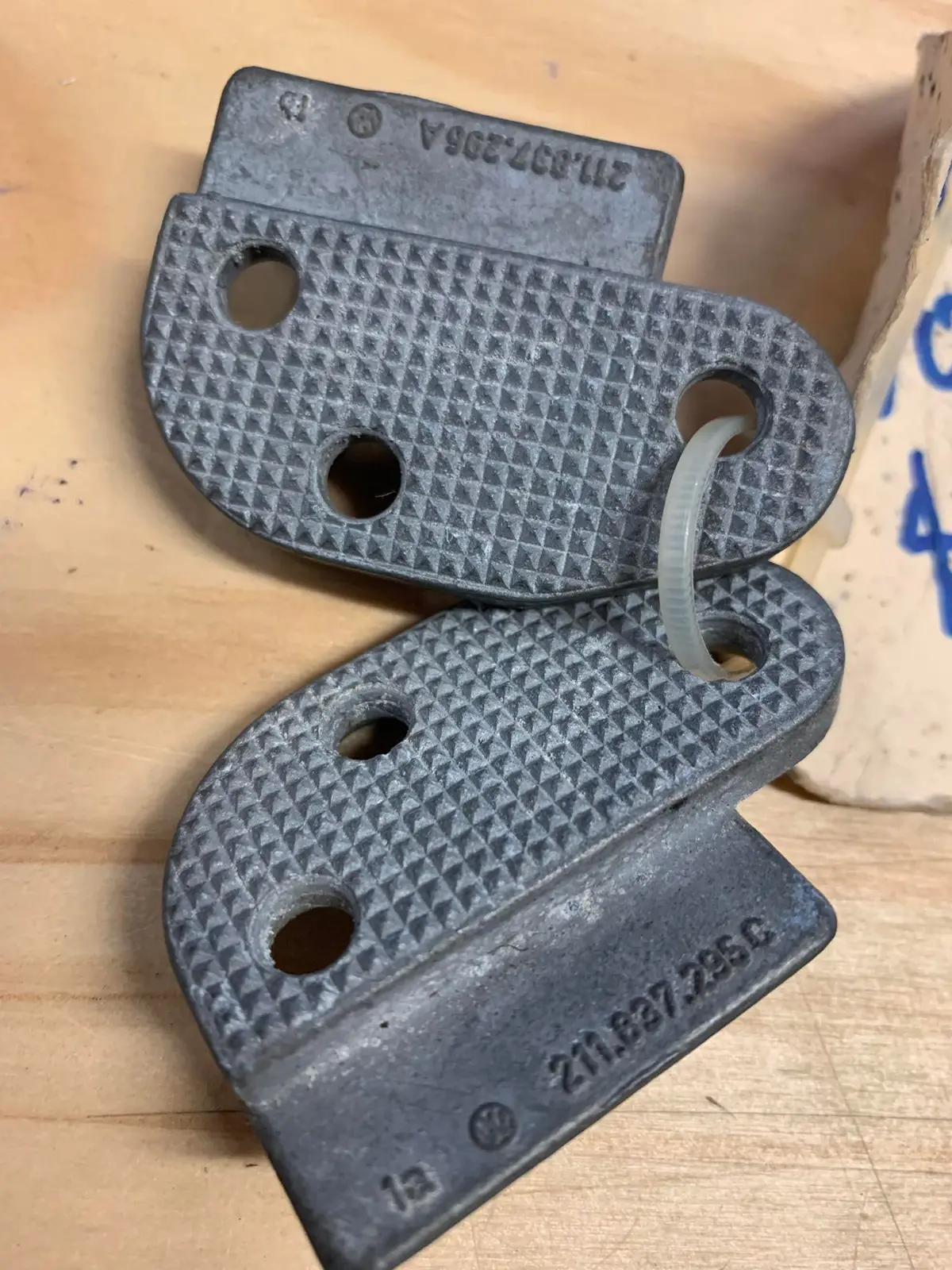 Door Striker Plates, Kombi *Nos 1