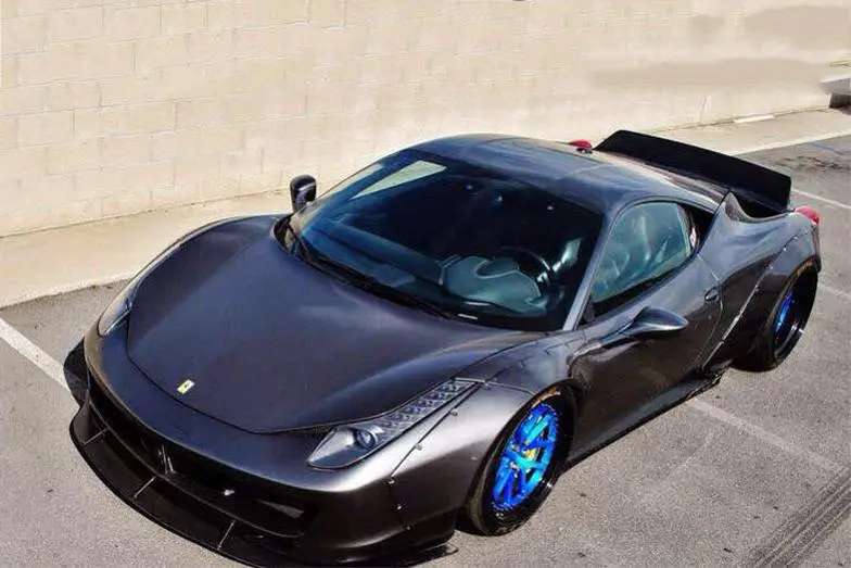 Carbondo 2010-2015 Ferrari 458 Coupe/Spyder De Style Aero Full Body Kit 1