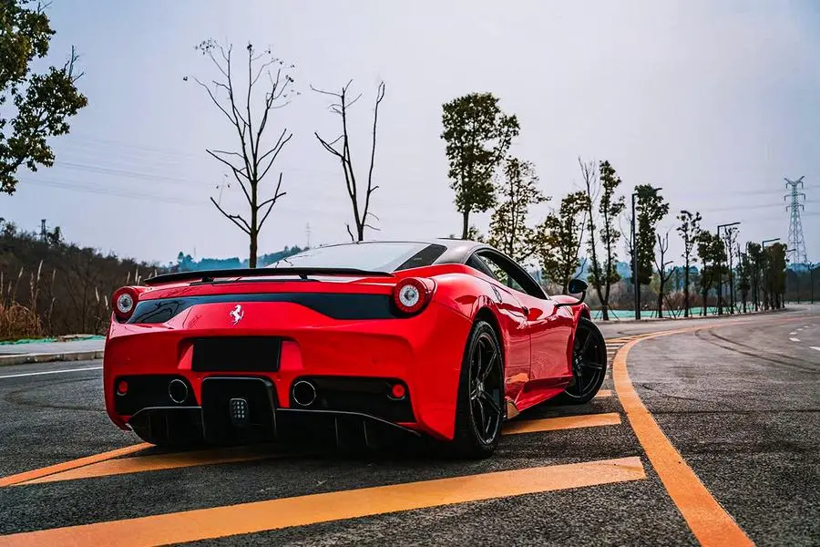Darwinpro 2013-2015 Ferrari 458 Speciale Rear Bumper W/ Diffuser 1