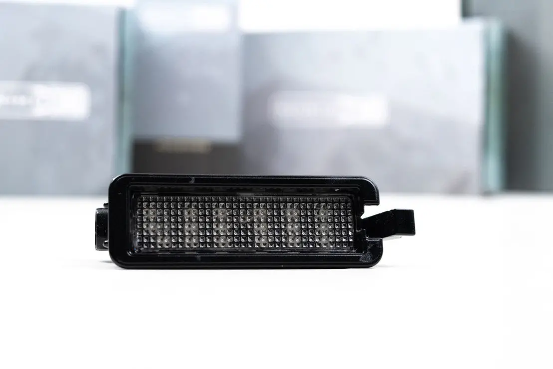 Dodge (2015+): Xb Led License Plate Lights 1