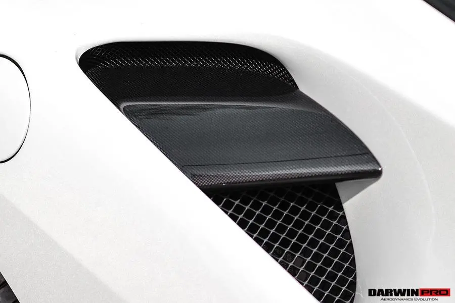 Darwinpro 2015-2019 Ferrari 488 Gtb/Spyder Dry Carbon Fiber Side Air Intake Fins 1