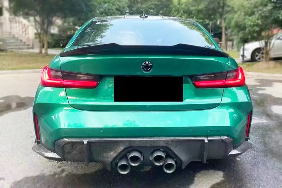 Carbonado 2021+ Bmw M4 G82/G83 Mp Style Carbon Fiber Rear Diffuser W/ Side Flaps 1
