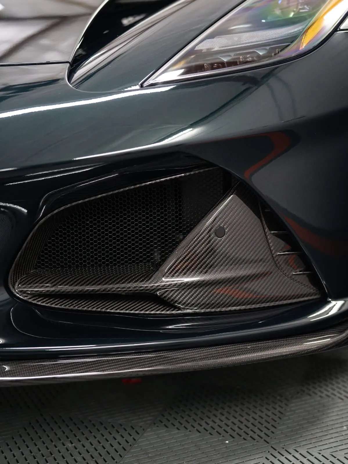 Aerie Performance Lotus Emira Carbon Fibre Front Vent 1