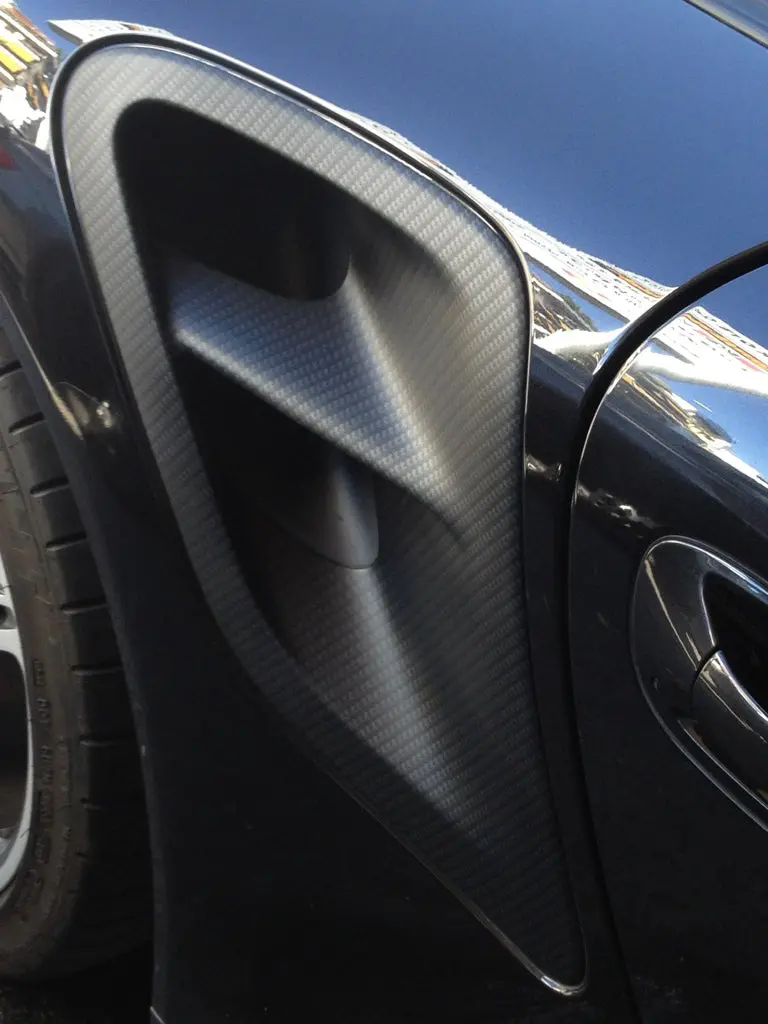 Porsche 2006-2012 997 Turbo Carbon Fiber Side Intake Vent 1