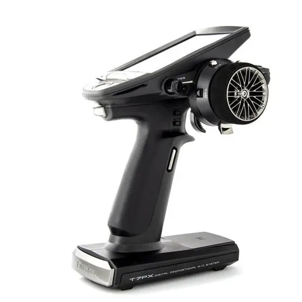 Fut01004370-3 7Px 7-Channel 2.4Ghz T-Fhss Radio System With R334sb Receiver 1