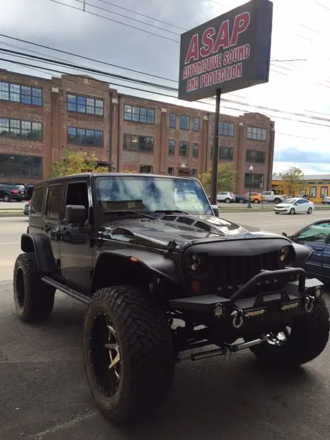 2011 Jeep Wrangler Unlimited Custom Build 1