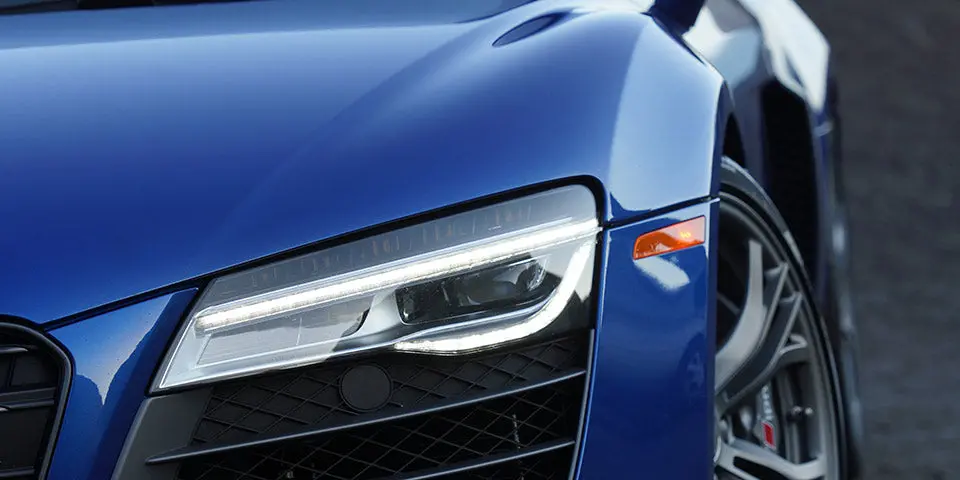 Audi R8 Headlight Facelift Conversion Kit 1