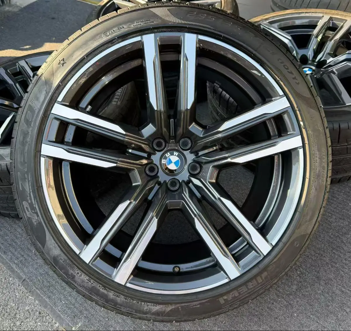(Demo Car Wheels) 21” Bmw X5 / X6 808M M-Performance Oe Complete Wheels Set 1