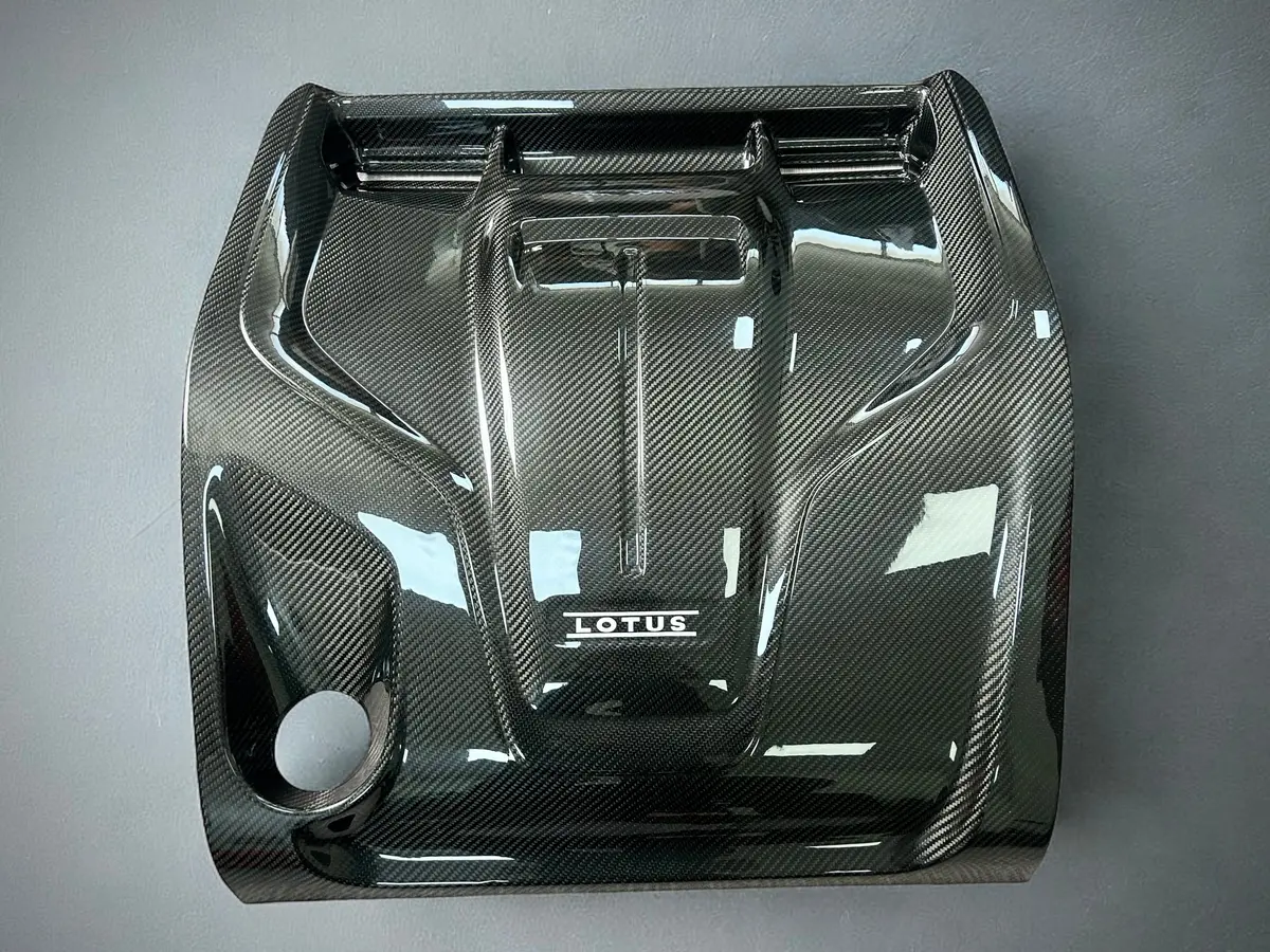 Aerie Performance Lotus Emira I4 Carbon Fiber Engine Cover 1