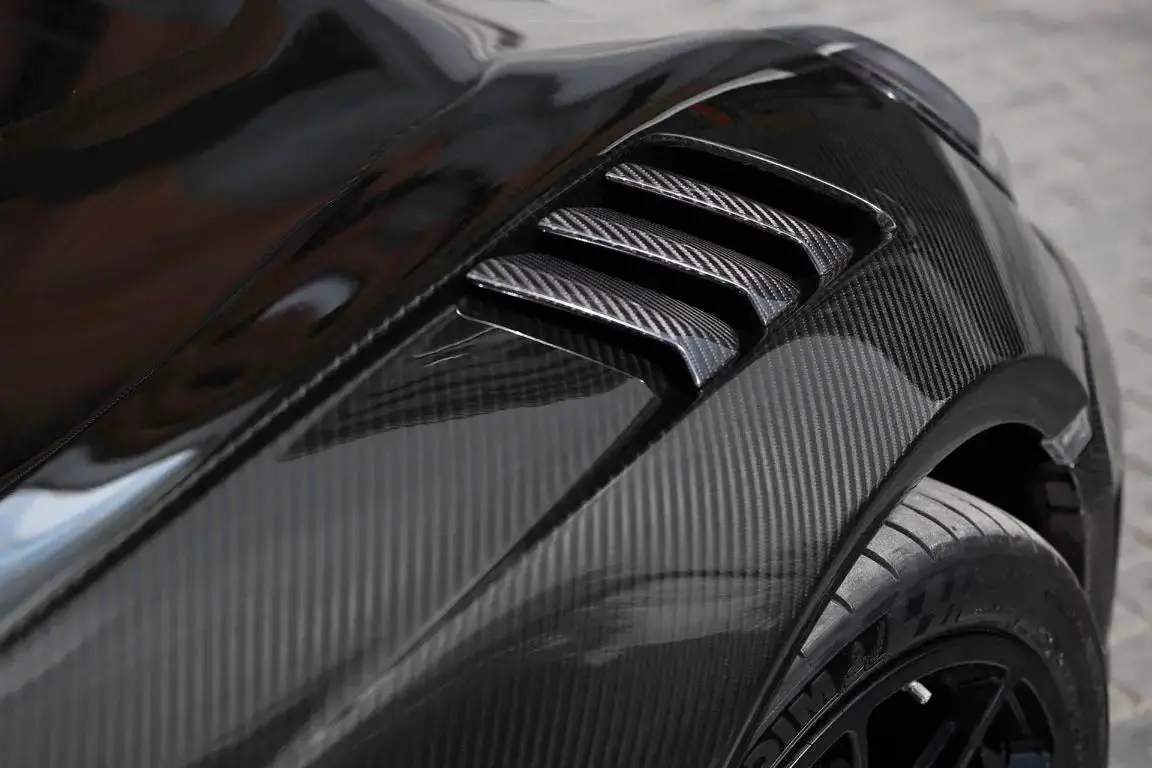 Dmc Porsche 992 Turbo S Carbon Fiber Front Fenders: Vented Replacement For The Oem 911 Coupe & Cabriolet 1