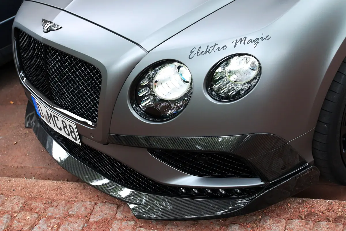 Dmc Bentley Continental Gtc Forged Carbon Fiber Front Splitters For The Oem Coupe & Convertible Facelift Bumper 2016-2017 1
