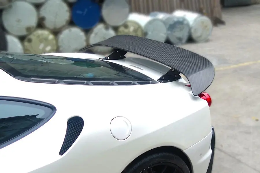 Carbonado 2004-2009 Ferrari F430 As Style Trunk Spoiler 1