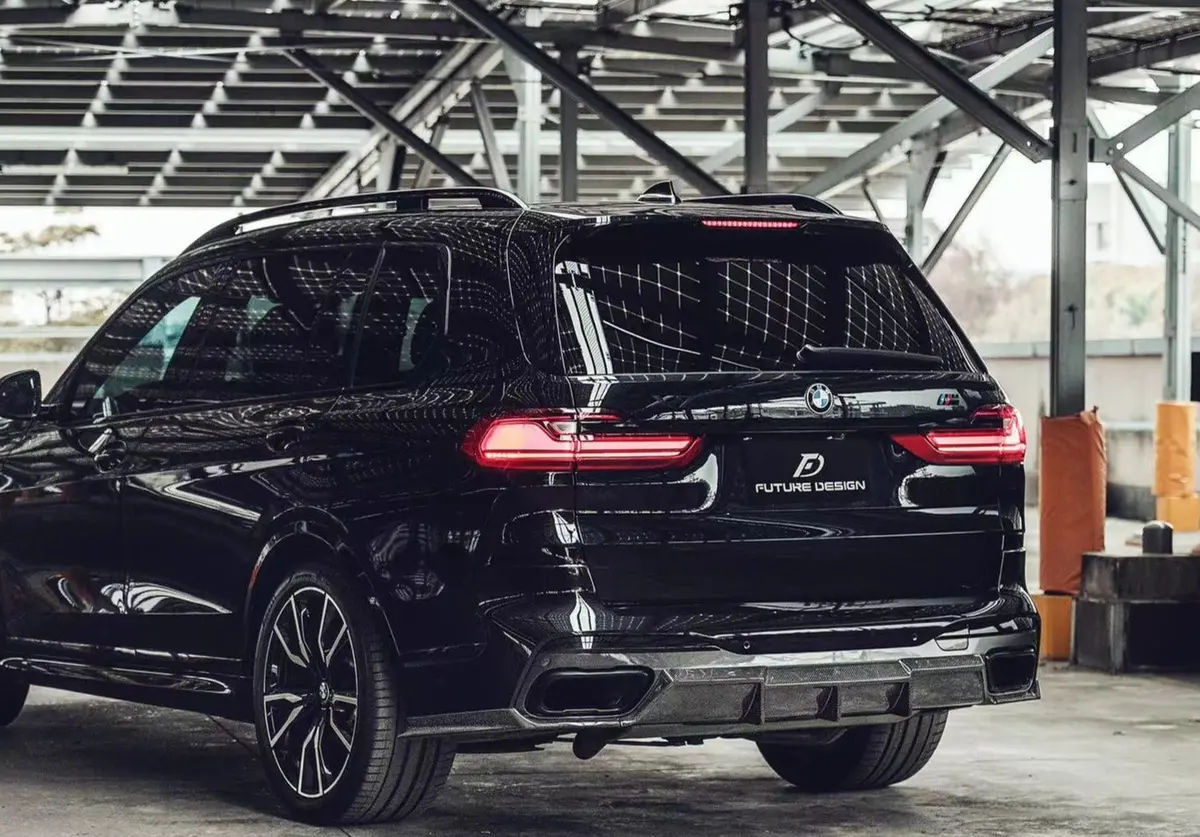 Future Design Carbon Fiber Rear Diffuser For Bmw X7 G07 2020+ 1