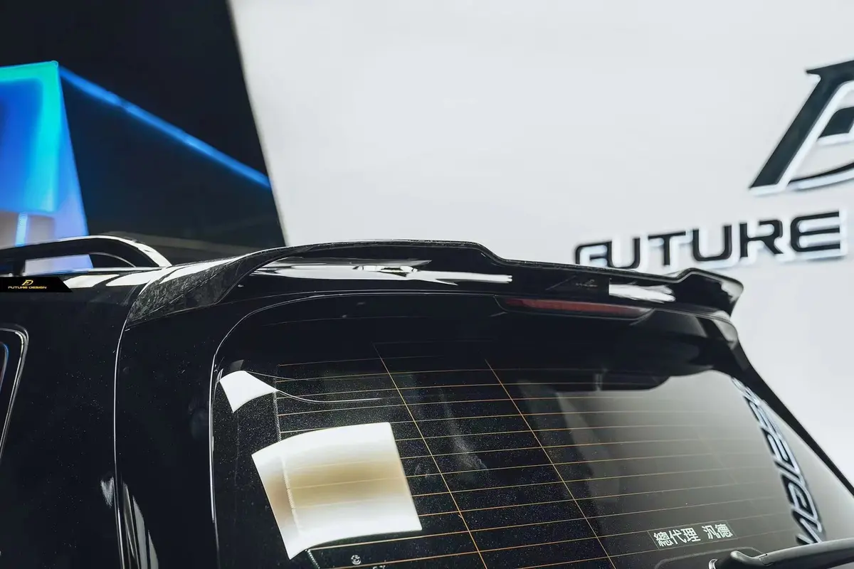 Future Design Carbon Fiber Rear Roof Spoiler For Bmw X7 G07 2020+ 1