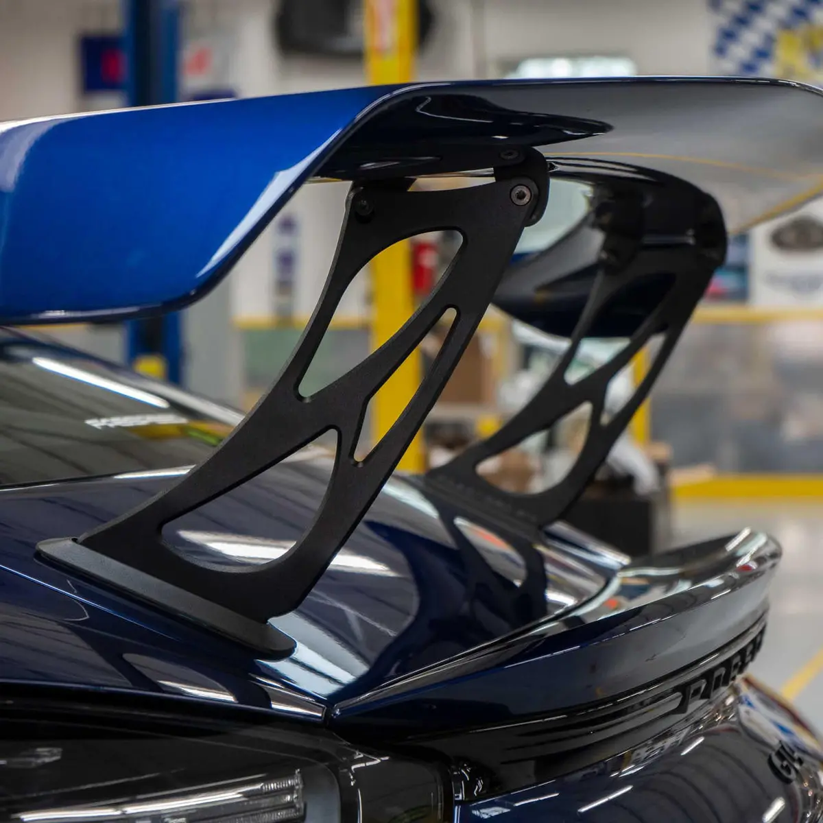 Fabspeed Porsche 981 / 718 Cayman Gt4 Wing Risers 1
