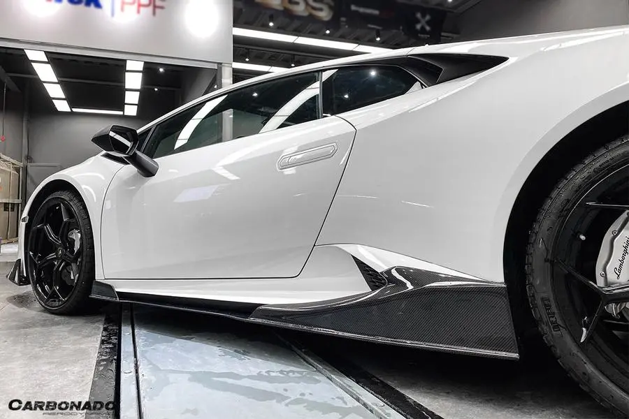 Carbonado 2015-2020 Lamborghini Huracan Lp610/Lp580 Md Style Carbon Fiber Side Skirts 1