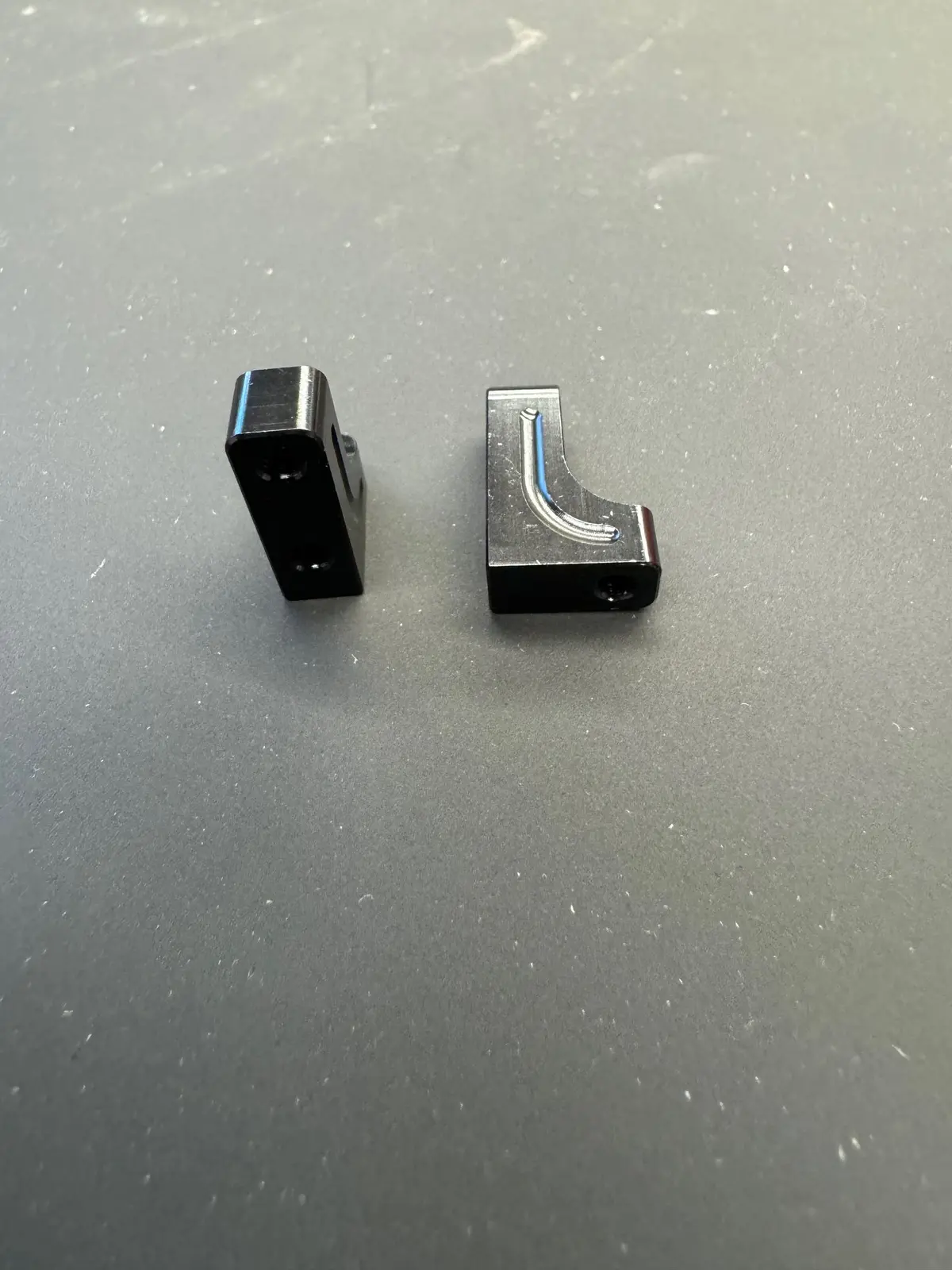 Laydown Servo Mount(Pair)(Black) 1
