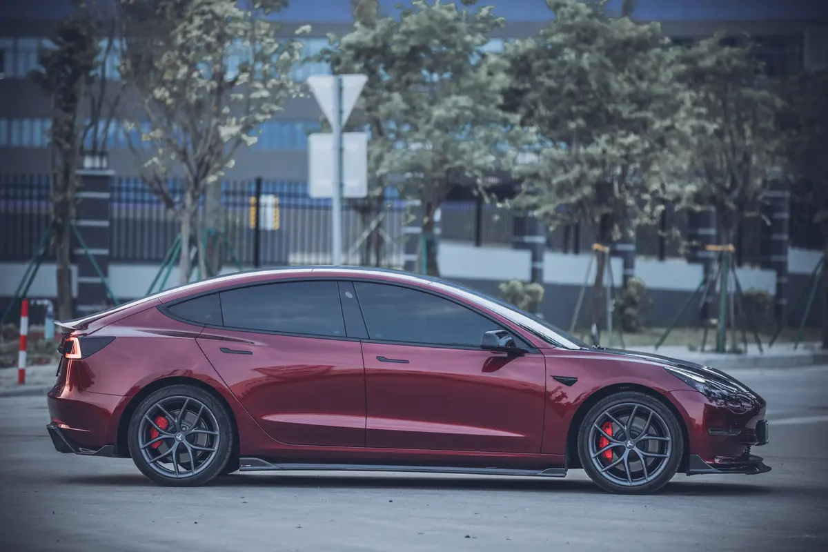 Takd Carbon Dry Carbon Fiber Side Skirts For Tesla Model 3 2