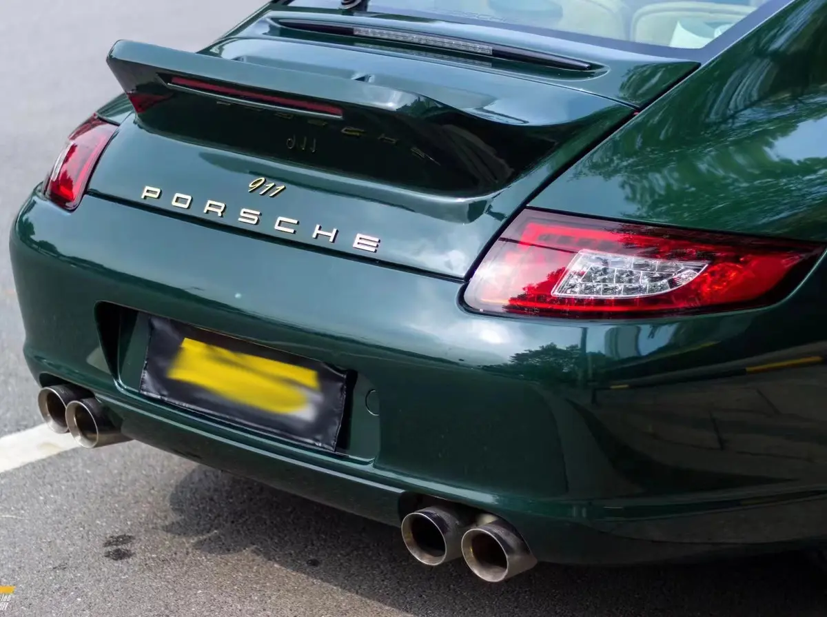 Porsche Carrera 997.1 | 997.2 Classic Rear Duck Spoiler W/Led 1