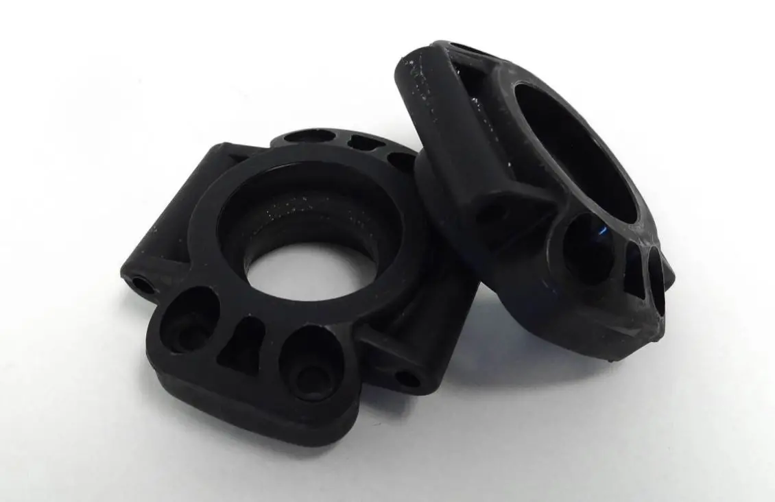 Kmb069 1/5 Scale Rear Hub Carriers 1