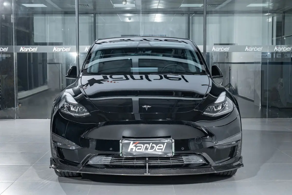 Karbel Carbon Pre-Preg Carbon Fiber Aero Body Kit For Tesla Model Y / Performance 1