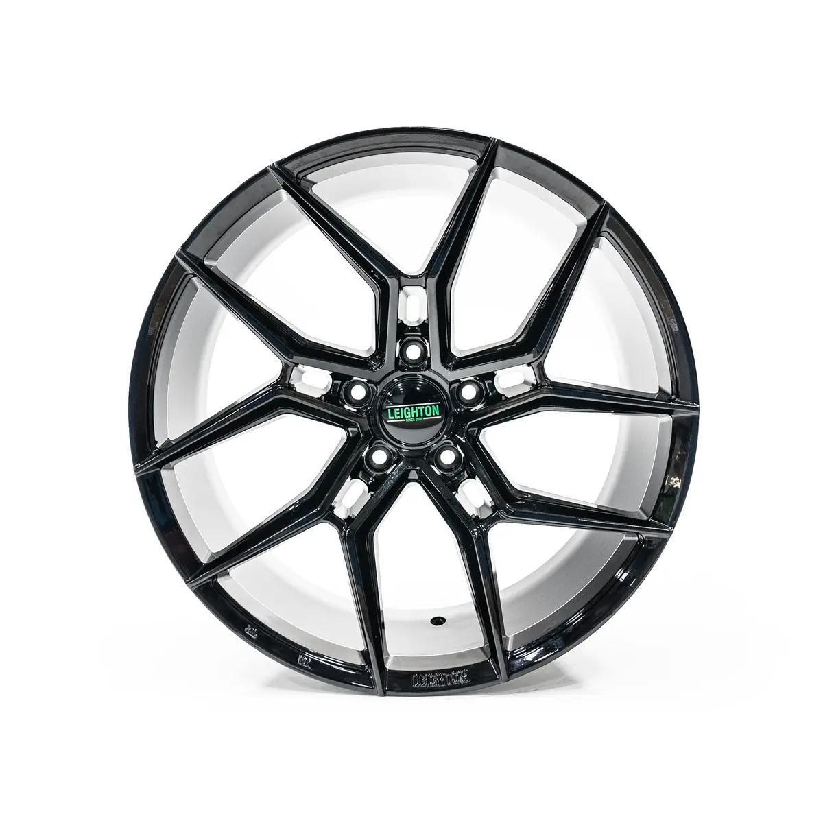 Lv-3 Gloss Black Alloy Wheels 8.5" 1