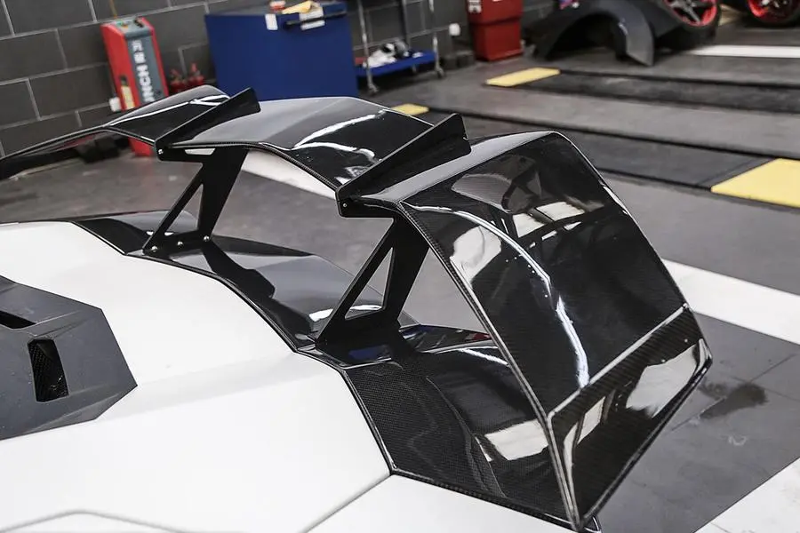 Carbonado 2011-2020 Lamborghini Aventador Lp700 Lp740 Coupe/Roadster Rzs Style Carbon Fiber Trunk Spoiler 1