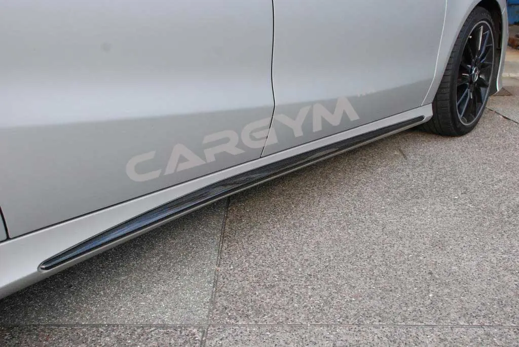 Mercedes-Benz Cla W117 Dry Carbon Fiber Side Skirts Panel (Pair) 1
