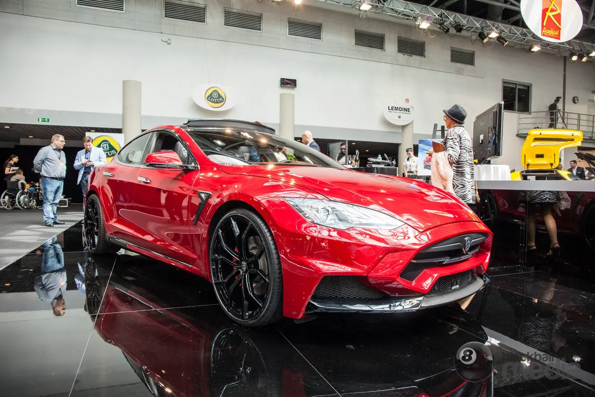 Larte Design Tesla Model S Body Kit 1