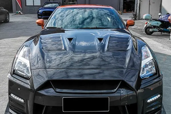 Carbonado 2008-2022 Nissan Gtr R35 Cba/Dba/Eba Ts Style Carbon Fiber Hood 1