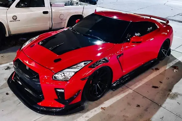 Carbonado 2009-2016 Nissan Gtr R35 Cba/Dba Lii Style Carbon Fiber Hood 1