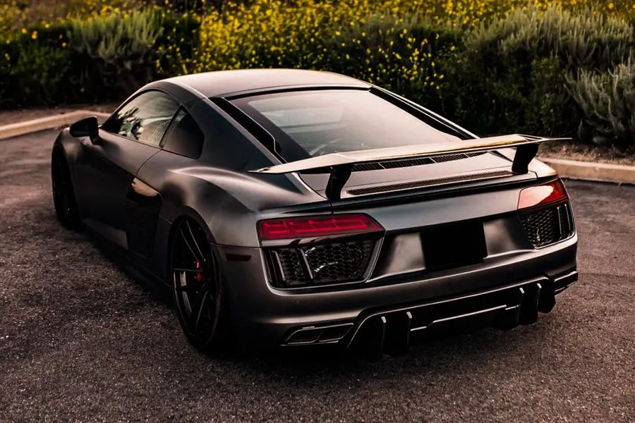 Carbonado 2016-2019 Audi R8 Vrs Style Carbon Fiber Trunk Spoiler 1