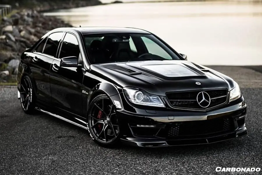 Carbonado 2008-2014 Mercedes Benz W204 C63 Amg Rzs Style Carbon Fiber Side Skirts 2