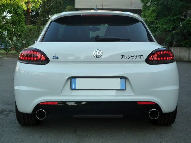 Volkswagen Scirocco 2009+ Red & Clear Led Taillight 1
