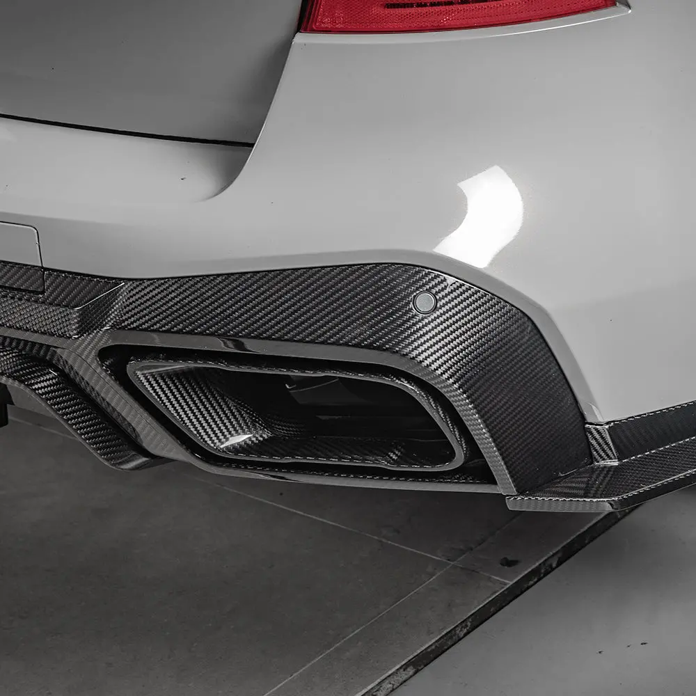 Sooqoo Bmw X5 G05 Dry Carbon Fiber Exhaust Tips 1
