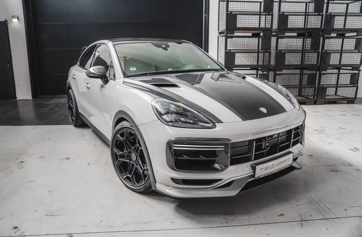 Techart Carbon Aero Hood For Porsche 9Ya/B (E3.1) Cayenne 2018-2023 1