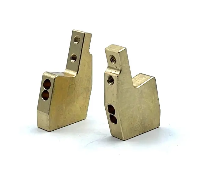 61145 Tlr Brass Caster Blocks 15° (Pair) 1