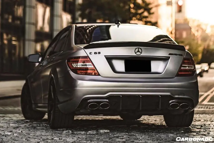 Carbonado 2008-2014 Mercedes Benz W204 C-Class C63 Amg Sedan Vs Style Carbon Fiber Trunk Spoiler 1